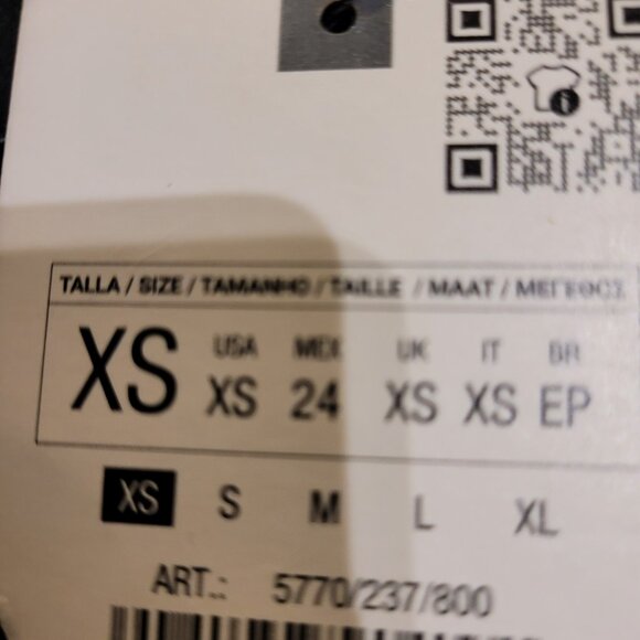 NWT Zara black fringe miniskirt with embellished waist size XS - Picture 6 of 6